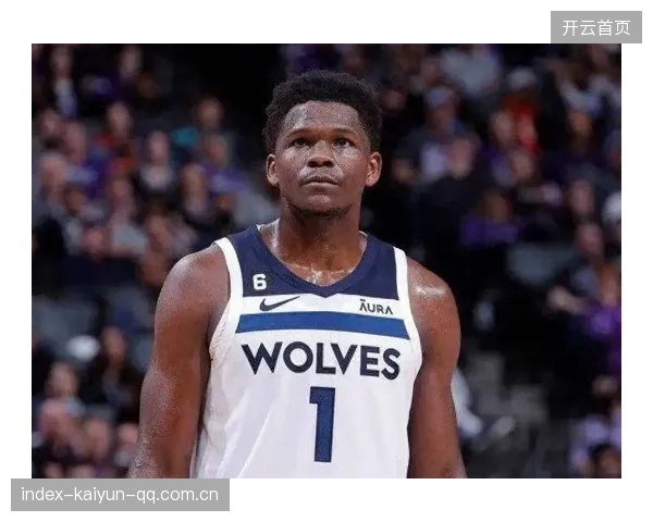 NBA艾德华兹突破一条龙训练爆发，未来超级巨星的崛起